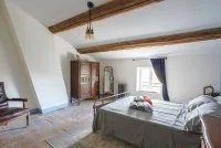 La Maison Flamant Claire Jackson Chambre Ciboulette a &copy; Kerry Morgan 2021