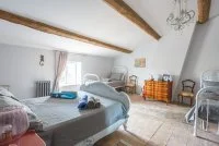La Maison Flamant Claire Jackson Chambre Romarin a &copy; Kerry Morgan 2021