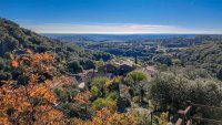 Chateau_et_chapelle_Cabrerolles_-_Julie_Noclercq_4 © @ Julie Noclerq - Hérault Tourisme